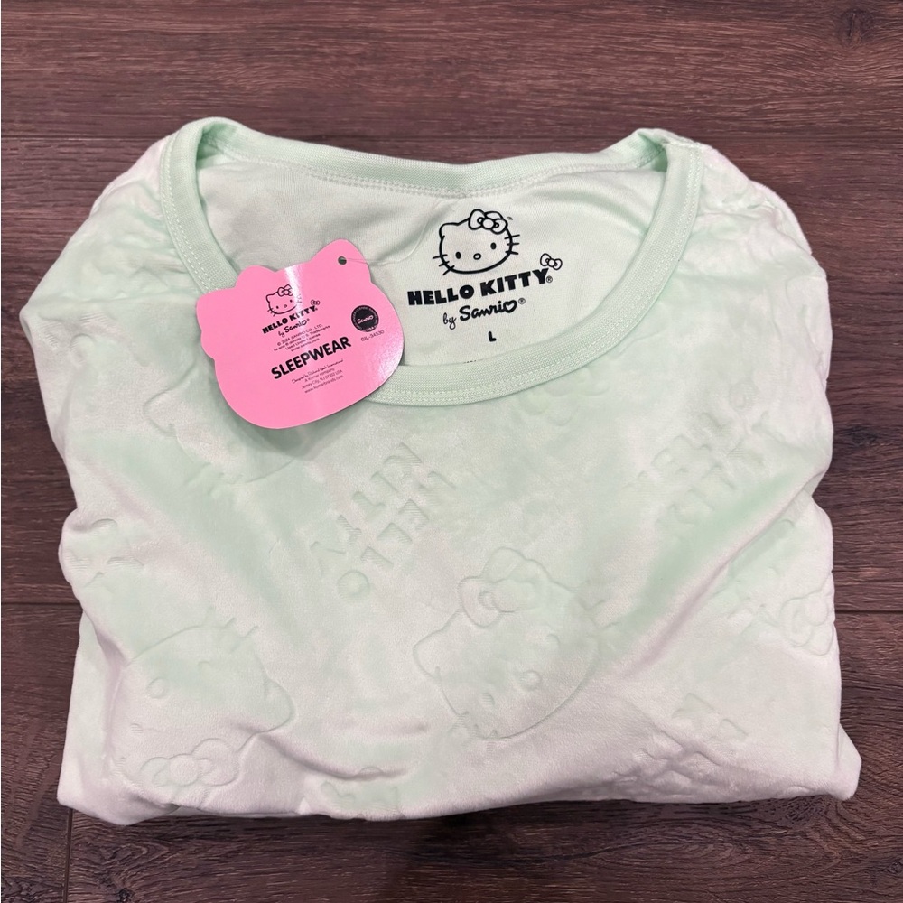 Hello Kitty Pajama Set
